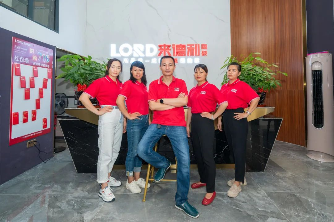 对话终端 | 12年后重翻建材行业的他，坚定不移，攻市场！