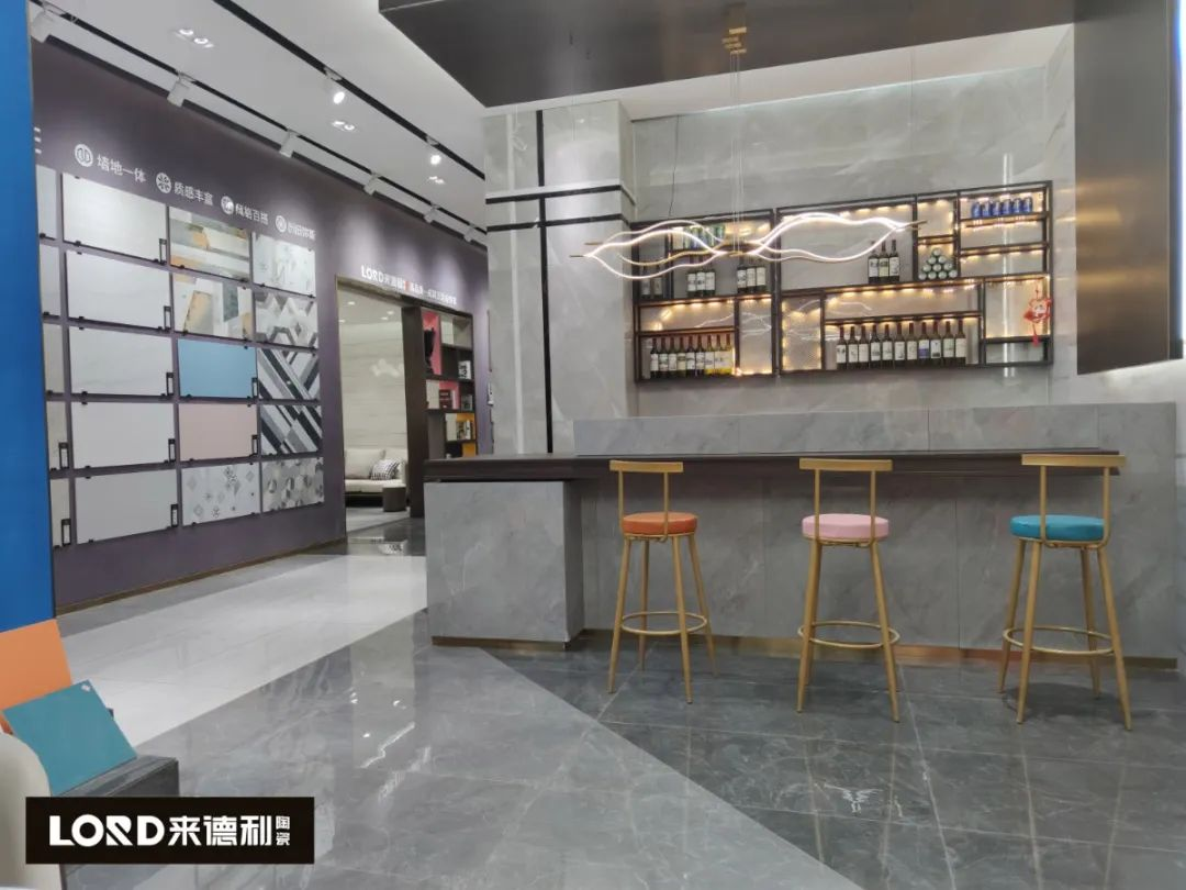牛劲十足新店启 | 来德利东安600㎡轻奢时尚馆奢装登场